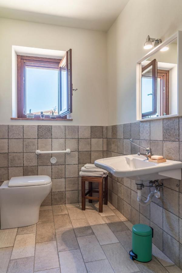Agriturismo La Casina Nel Vigneto Larciano Luaran gambar