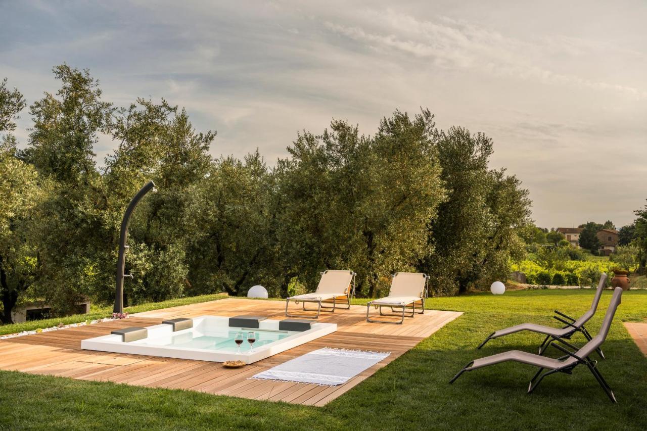 Agriturismo La Casina Nel Vigneto Larciano Luaran gambar